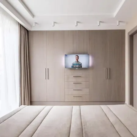Amazing Luxury Multiapart Le Louvre Paris Parigi